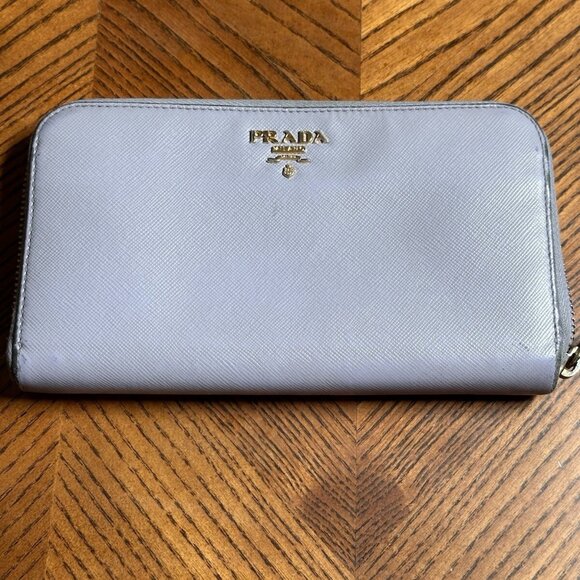 Prada Women Wallet - Picture 1 of 4